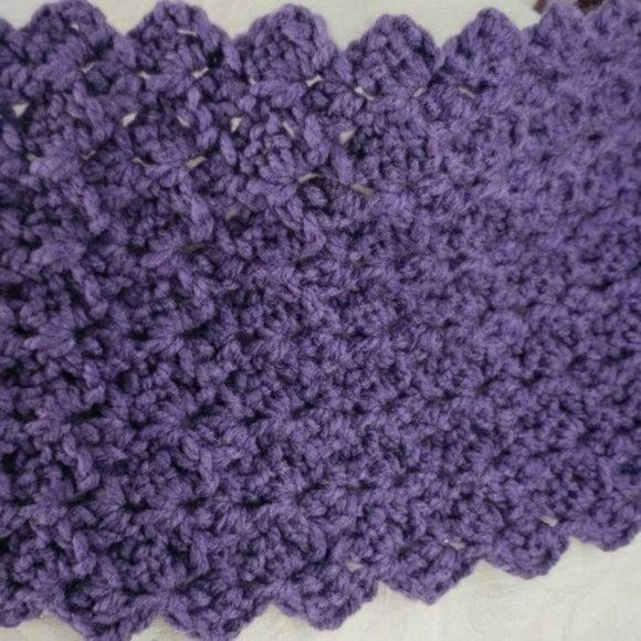Handmade Kids Girls Block Style Colored Scalloped Edge Scarf Wrap - Picture 6 of 8